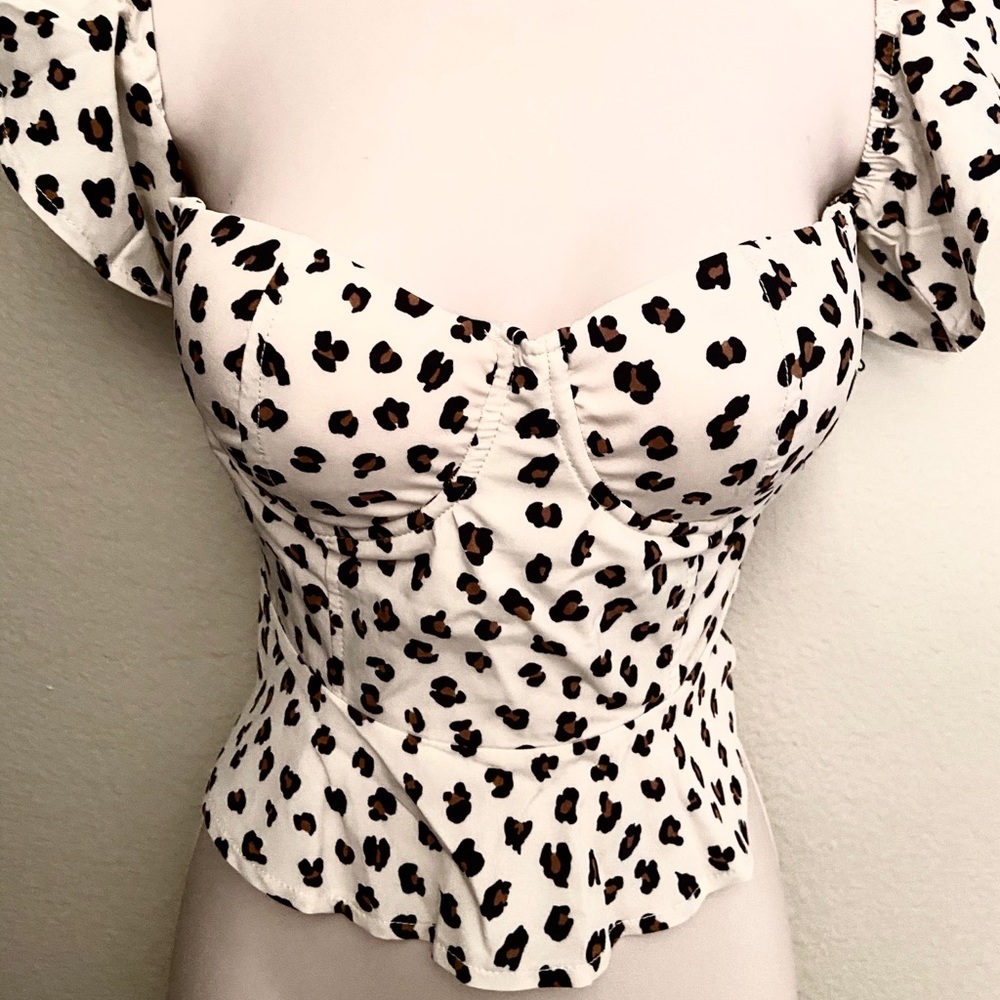 Cutest Leopard Crop Top
